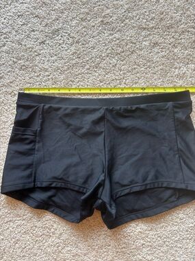 Black Athletic Swim/Workout Shorts L